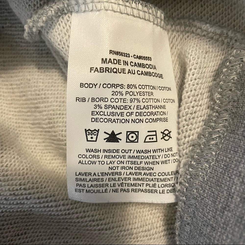 Sold- Nike Sportswear Women's Crewneck Sweatshirt - Picture 14 of 14